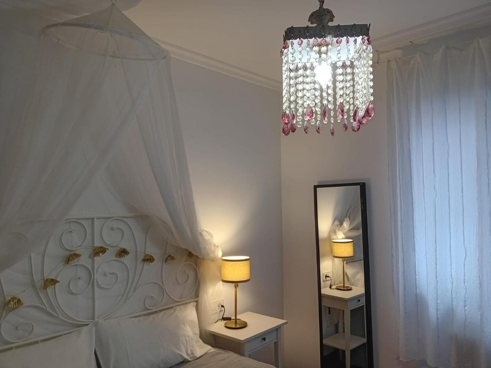 Vivienda En Casco Antiguo De Vigo Appartement Buitenkant foto